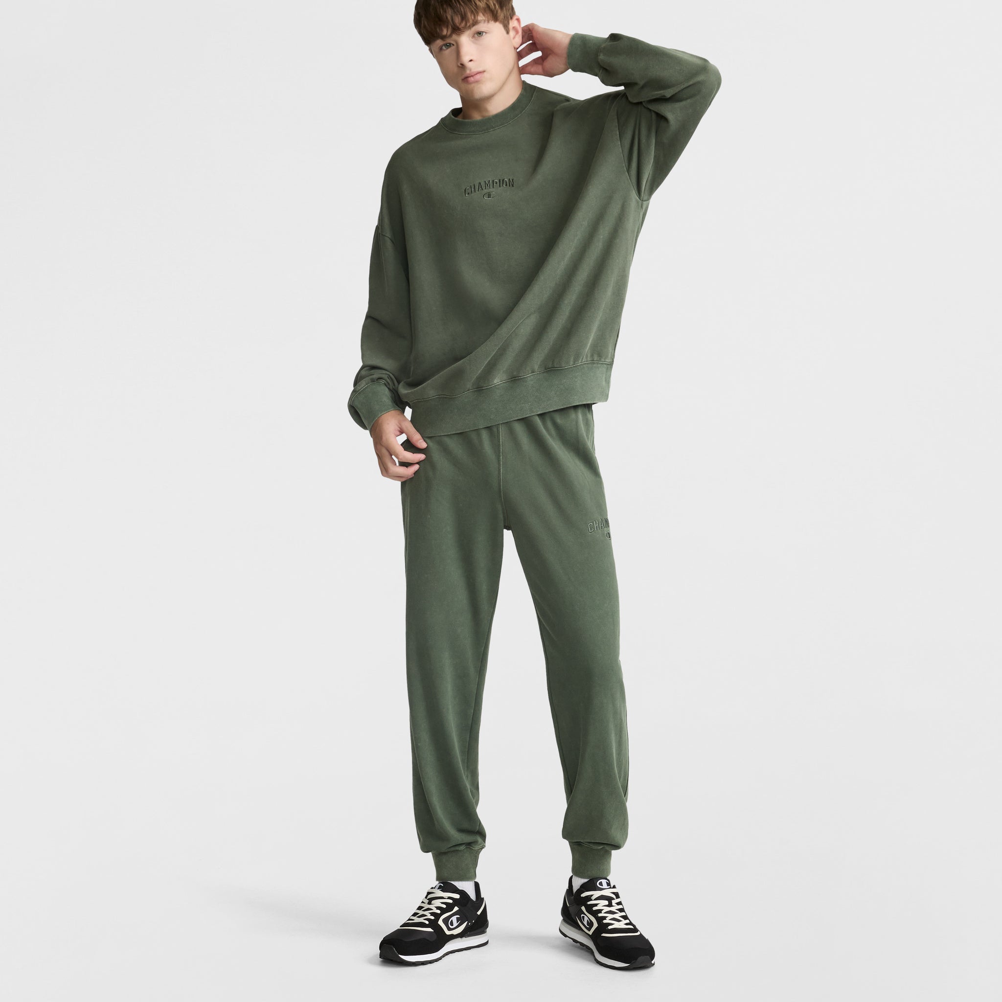 Vintage Wash Crewneck Sweatshirt - Image 4