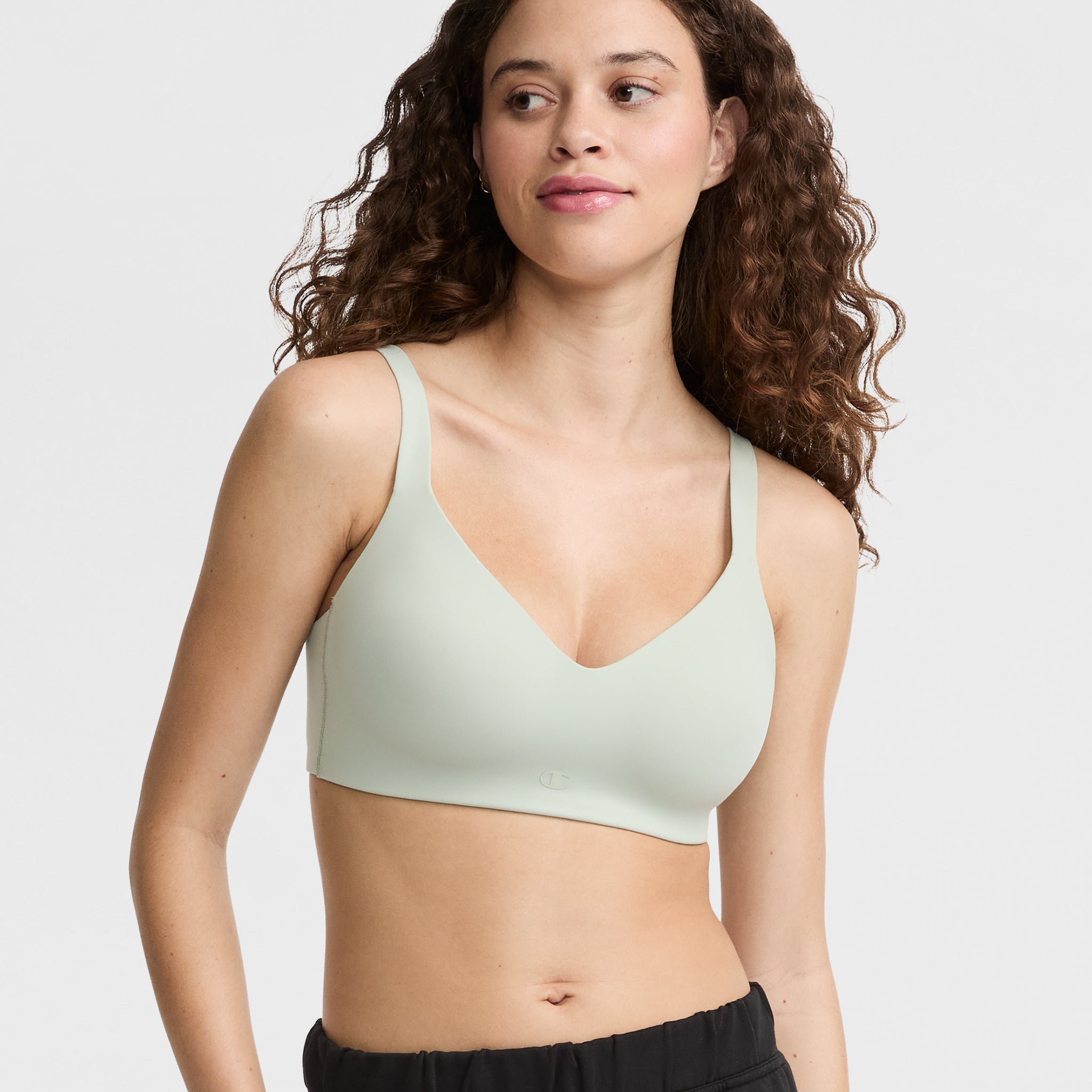 Everyday Sports Bra. Airform Cups. Move With Intention