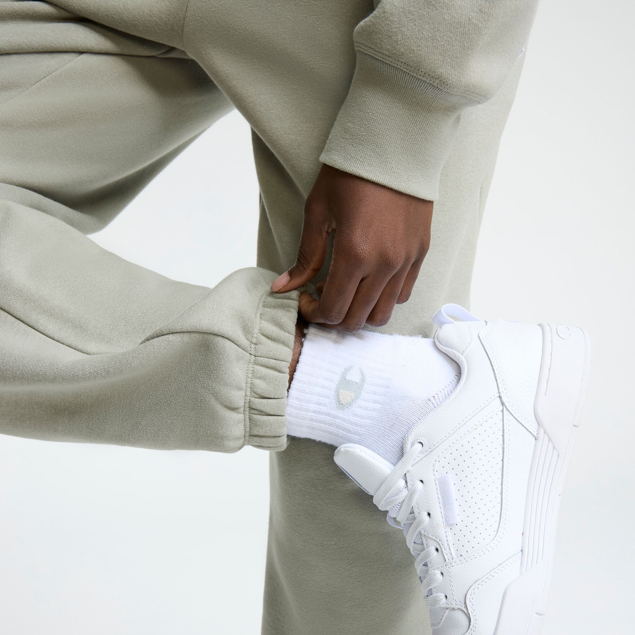 Powerblend Oversized Sweatpants. C Logo - Image 4